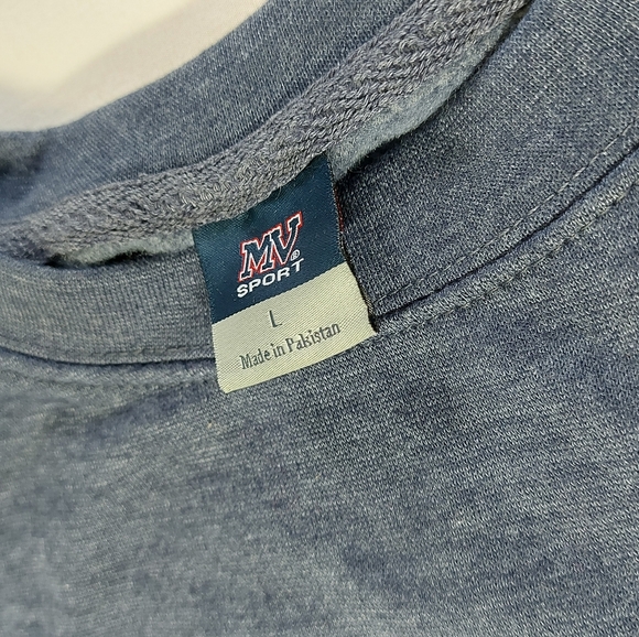 NWT Unisex Canada's Wonderland Minebuster Roller Coaster Navy Sweatshirt, Large - Picture 10 of 13